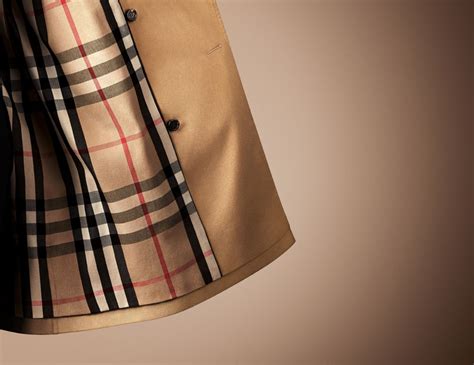 mantellina per signora burberry|burberry store online.